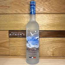 GREY GOOSE ORIGINAL FRENCH VODKA 750 MLS