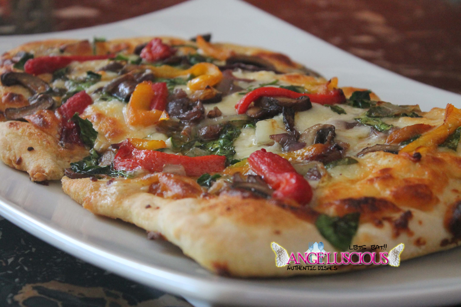 Vegetable pizza large