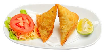 Beef Samosas (2 pcs) with Veggie Sides